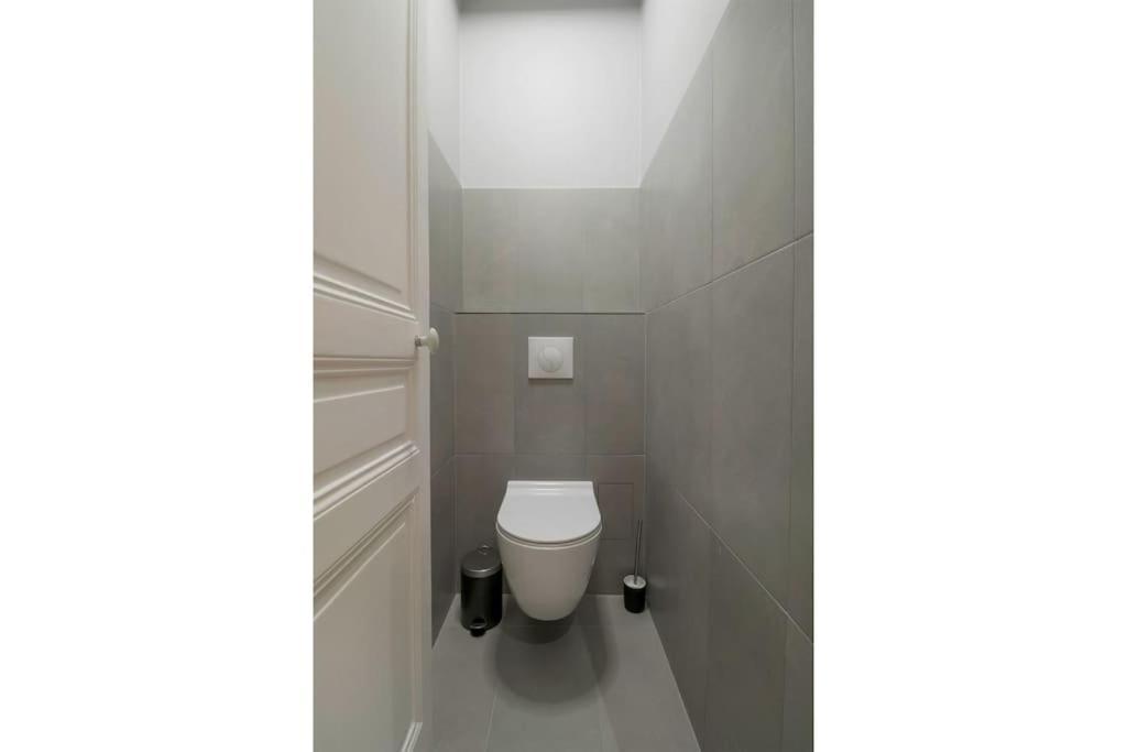 4pers#1bedroom#victor Hugo#arc De Triomphe Parijs